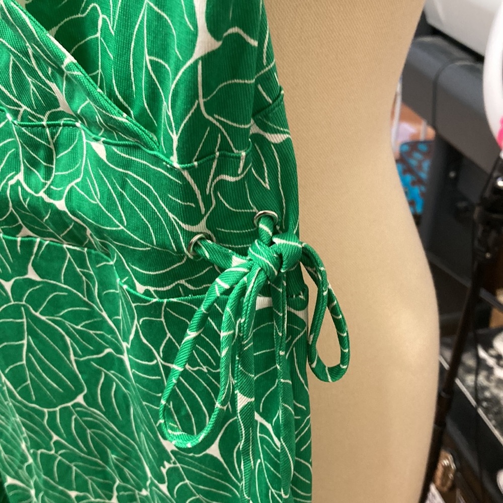Diane Von Furstenberg DVF faux wrap drawstring green leaf print dress size 2 - Picture 3 of 4